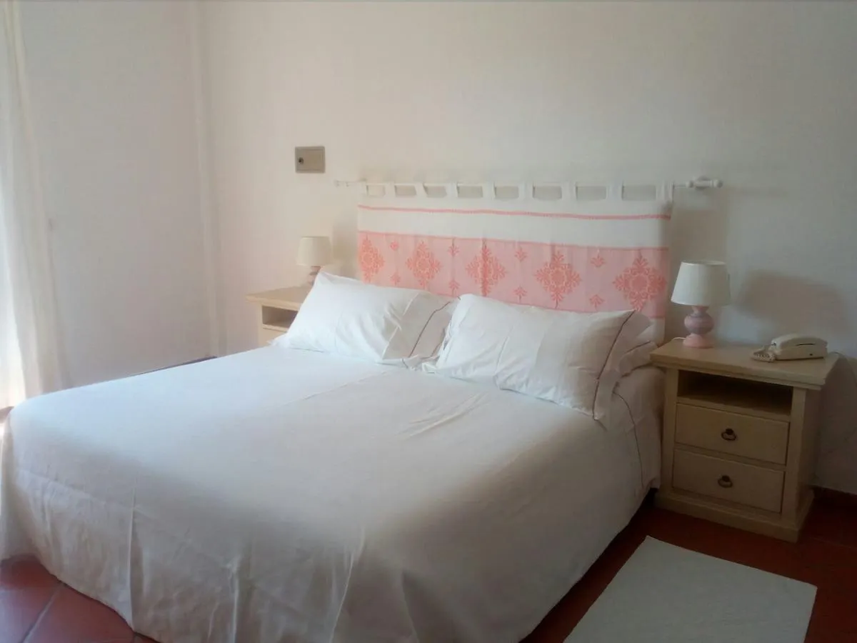 Hotel Mya Porto Cervo 3*,  Italy