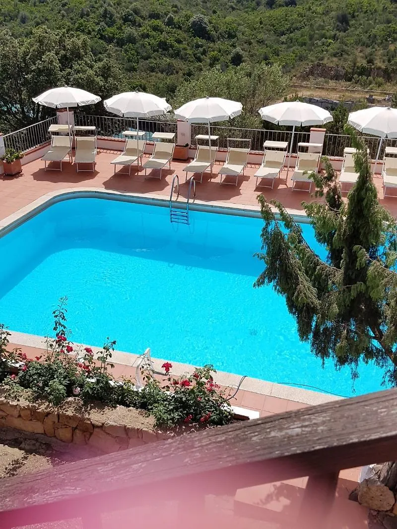 Hotel Mya Porto Cervo 3*,